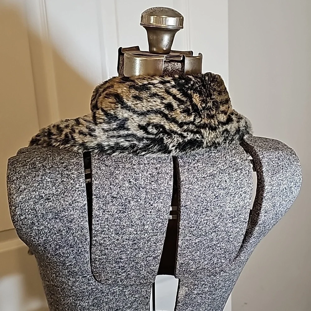 Animal Print Faux Fur Pull Through Stole Scarf Wrap